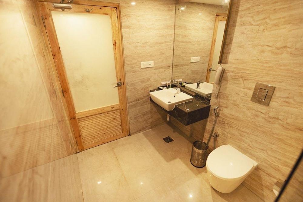 Hotel Elite Palazzo Kochi Extérieur photo