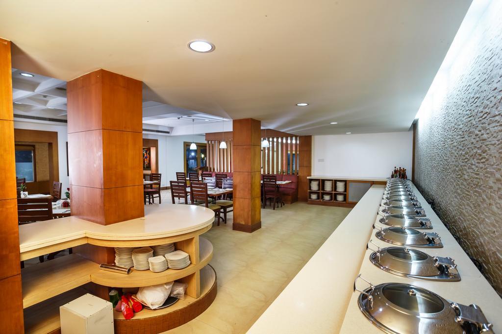 Hotel Elite Palazzo Kochi Extérieur photo