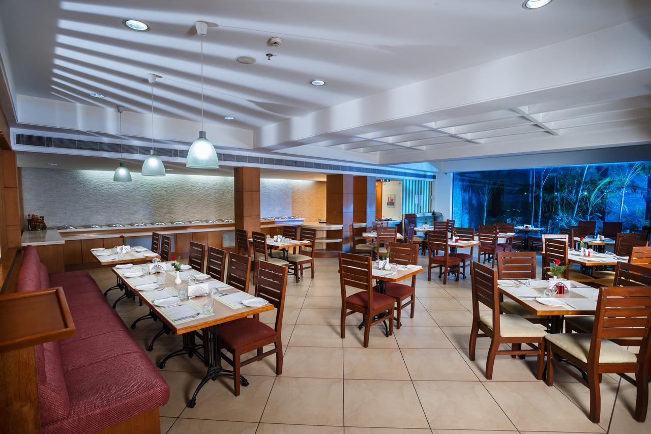 Hotel Elite Palazzo Kochi Extérieur photo
